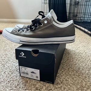 Grey low rise converse men’s size 12